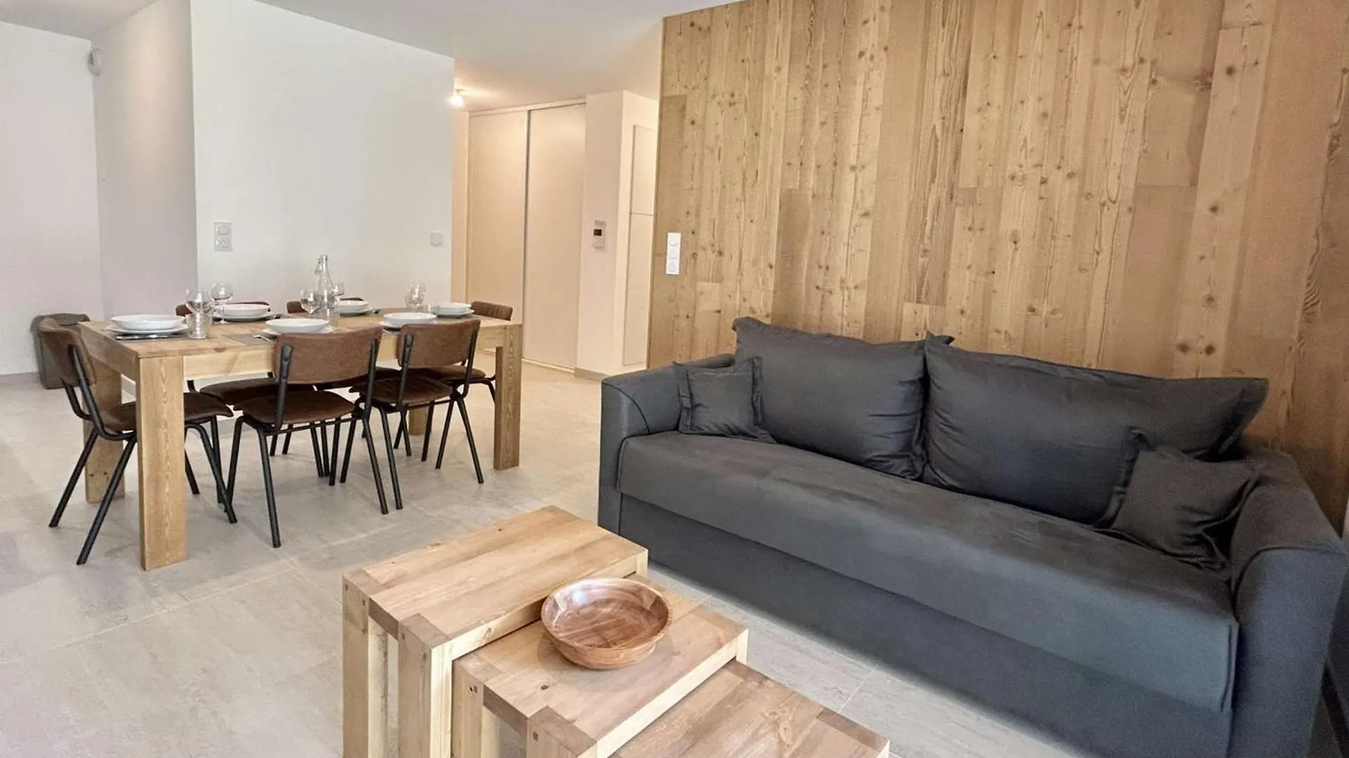 Appartement Neuf 3 Pieces Avec Terrasse Et Jardin, Proche Remontees Mecaniques, Parking Inclus - Fr-1-597-179 Combloux